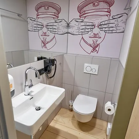 Mcdreams Ξενοδοχείο 2*